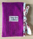 Pochette livre aubergine