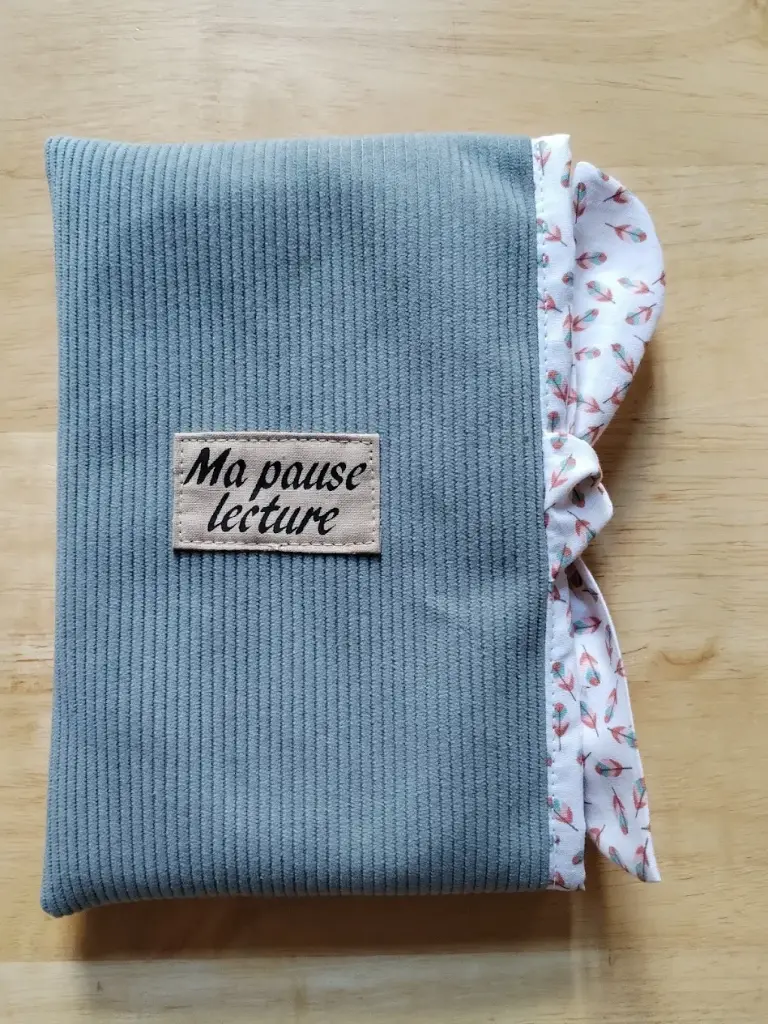 Pochette livre Bleue